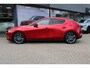 Mazda 3 HB 2.0 e-SkyActiv-G 122 M Hybrid Luxury , Leder, i-Activesense Pack, 360 Camera, Bose, All Season, Apple Carplay, Android Auto, Adap.Cruise, Stoel/Stuurverwarming, LMV 18 Inch, PDC, LkA, BSM, HUD