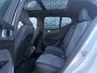 Volvo XC40 1.5 T2 Momentum Business | Panoramadak | Adaptive cruise control | Achteruitrijcamera | Parkeersensoren | Apple Carplay | Android Auto | Keyless Entry | Elektrische Achterklep | BLIS |