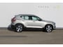 Volvo XC40 B3 177pk Automaat Plus Dark Google infotainment / Elektrisch verstelbare voorstoelen met geheugen voor de bestuurdersstoel / Stoel en stuurwielverwarming/ Harman Kardon Audio