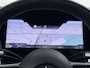 Mercedes-Benz EQS SUV 450 4MATIC AMG Line Plus 108 KWH Accu | Hyperscreen | Trekhaak Wegklapbaar | Panorama - Schuifdak | Luchtvering & Achterasbesturing | Distronic Cruise Control & Stuur Assistent | 360° Camera