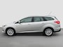 Ford Focus Wagon 1.5 150pk Titanium Automaat | 1e eigenaar | Voorruitverwarming | Carplay | Climate controle| Cruise controle | Keyless entry | Parkeersensoren voor en achter | Dealer onderhouden
