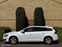 Volvo V60 1.5 T2 Nordic+ AUT.*Stoel/Vooruit.VRW*Cruise*Clima