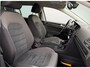 Volkswagen Golf 7.5 1.5 TSI AUTOMAAT Highline, digitaal cockpit, groot navigatie, vele opties, NL auto met nap
