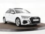 Audi A3 Sportback 40 TFSIe 204pk S-tronic Edition · Panoramadak · Camera · S-line Exterieur · Navigatie · Dodehoek Detectie · Stoelverwarming · 17'' Inch ·