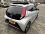 Toyota Aygo JOY CABRIO AUTOMAAT CLIMA APPLE/ANDROID CAMERA DAB+ 15" LM-VELGEN NL-AUTO DEALER-ONDERHOUDEN