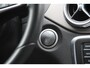 Mercedes-Benz GLA 200 Premium | Camera | Navi | Trekhaak | Stoelverw | Airco | Cruise | Sportstoelen | | Bluetooth | LMV18'' | Dealer onderhouden | Zeer nette