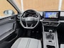 SEAT Leon 1.0 TSI Style Launch Edition | Groot scherm navi | Achteruitrijcamera | Apple CarPlay | LED verlichting | Cruise control adaptief | Climate control | DAB ontvanger | Parkeersensoren voor en achter