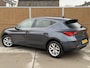SEAT Leon 1.0 TSI Style Launch Edition | Groot scherm navi | Achteruitrijcamera | Apple CarPlay | LED verlichting | Cruise control adaptief | Climate control | DAB ontvanger | Parkeersensoren voor en achter
