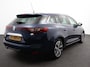 Renault Megane Estate 1.2 TCe Bose Climate control Cruise control Parkeersensoren Camera Sfeerverlichting Navigatie Lichtmetalen velgen