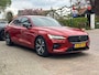 Volvo S60 2.0 T4 190PK Geartronic R-Design + 18"/ Navi/ Clima/ Cruise/ Full-LED/ Winterpakket/ Camera/ NL auto