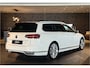 Volkswagen Passat Variant 1.5 TSI R-LINE I PANO I DSG I LEDER