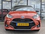 Toyota Yaris 1.5 Hybrid Executive | Full option | Trekhaak | Pano | HUD | JBL | Zomer/winterset | Leer