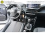 Peugeot 2008 1.2 PureTech 101 pk Allure DIGI COCKPIT - CAMERA - CARPLAY / ANDROID - NAVI - PARKEERSENSOREN V+A - HALF LEDER - 17 INCH LMV - DONKERE HEMEL - CLIMA - CRUISE - BLUETOOTH - LED - DAB+ - RIJSTROOKSENSOR - PRIVACYGLAS