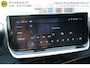 Peugeot 2008 1.2 PureTech 101 pk Allure DIGI COCKPIT - CAMERA - CARPLAY / ANDROID - NAVI - PARKEERSENSOREN V+A - HALF LEDER - 17 INCH LMV - DONKERE HEMEL - CLIMA - CRUISE - BLUETOOTH - LED - DAB+ - RIJSTROOKSENSOR - PRIVACYGLAS