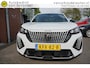 Peugeot 2008 1.2 PureTech 101 pk Allure DIGI COCKPIT - CAMERA - CARPLAY / ANDROID - NAVI - PARKEERSENSOREN V+A - HALF LEDER - 17 INCH LMV - DONKERE HEMEL - CLIMA - CRUISE - BLUETOOTH - LED - DAB+ - RIJSTROOKSENSOR - PRIVACYGLAS