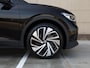 Volkswagen ID.4 Pro Limited Edition 77 kWh 286 pk | Harman Kardon | Memory stoelen | Led Matrix | Camera | Trekhaak | Head-up display | Stoel/stuurverwarming
