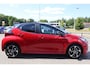 Toyota Yaris 1.5 HYBRID 130 EXECUTIVE NIEUW! BLIND-SPOT JBL-AUDIO HUD PANODAK P-SENSOREN STOEL/STUURVERW KEYLESS APPLE/ANDROID AD-CRUISE