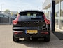 Volvo XC40 Recharge P8 AWD R-Design / Automaat / NL-Auto / Dealer-Onderhouden / Open-Panodak / Pilot-Assist / Warmtepomp / Standkachel / Stuur- en Stoelverwarming / Elektr.-Wegklapbare Trekhaak / LED / Keyless / Dodehoek-Detectie / Elektr.-Achterklep / Apple-Carplay & Android-Auto / DAB Radio-Bluetooth / Navi / PDC V+A / 19'' LMV / ENZ.