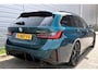 BMW 3-Serie Touring 330e*M-Pakket*Dak*Trekhaak*112Dkm**Keyless*2023*Boston Green*INDIVIDUAL*