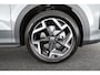Volkswagen T-Roc 1.5 eTsi 150pk DSG R-Line First Edition Trekhaak Camera Keyless Stoelverwarming Virtual Cockpit Carplay