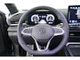 Volkswagen T-Roc 1.5 eTsi 150pk DSG R-Line First Edition Trekhaak Camera Keyless Stoelverwarming Virtual Cockpit Navigatie