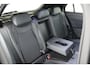 Volkswagen T-Roc 1.5 eTsi 150pk DSG R-Line First Edition Trekhaak Camera Keyless Stoelverwarming Virtual Cockpit Carplay