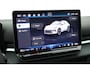 Volkswagen T-Roc 1.5 eTsi 150pk DSG R-Line First Edition Trekhaak Camera Keyless Stoelverwarming Virtual Cockpit Carplay