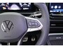Volkswagen T-Roc 1.5 eTsi 150pk DSG R-Line First Edition Trekhaak Camera Keyless Stoelverwarming Virtual Cockpit Carplay