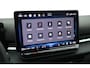 Volkswagen T-Roc 1.5 eTsi 150pk DSG R-Line First Edition Trekhaak Camera Keyless Stoelverwarming Virtual Cockpit Carplay