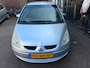 Mitsubishi Colt 1.3 Invite/ Automaat/met beeldscherm, Airco, NAP en een nieuwe APK!!!
