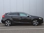 Volvo V40 1.5 T3 Polar+ R-design | Panoramadak | Leder | Trekhaak | H/K | NAP