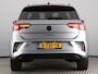 Volkswagen T-Roc 1.5 TSI Style 3x R-Line (Pano / Camera / IQ Light / Navi)