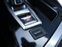 Peugeot 3008 SUV Allure PureTech 130pk S&S EAT6 automaat, Rijklaarprijs, Elektrisch verstelbare comfortstoel Camera Trekhaak