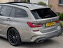 BMW 3-Serie Touring M340i AUT8 XDRIVE M-PERFORMANCE HIGH-EXE 374PK PANODAK DESIGNO-LEDER DIGI-DASH APPLE-CARPLAY LED LMV PDC