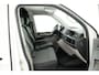 Volkswagen Transporter 2.0 TDI 150pk L2H1 Trendline Trekhaak Airco Bluetooth Bijrijdersbank
