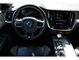 Volvo V60 T6 AWD R-Design | Elektrisch verstelbare bestuurdersstoel met geheugen | Adaptive Cruise Control & Pilot Assist | Premium Audio by Bowers & Wilkins | Head-up display | Rondomzicht camera | Voorstoelen en stuurwiel verwarmd | Achterbank verwarmd | Koplampen adaptief | Trekhaak semi elektrisch | Keyless entry & drive | Dodehoekdetectie met correctie | Apple Carplay & Android Auto | Extra getint glas | Standkachel |