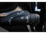 Volvo V60 T6 AWD R-Design | Elektrisch verstelbare bestuurdersstoel met geheugen | Adaptive Cruise Control & Pilot Assist | Premium Audio by Bowers & Wilkins | Head-up display | Rondomzicht camera | Voorstoelen en stuurwiel verwarmd | Achterbank verwarmd | Koplampen adaptief | Trekhaak semi elektrisch | Keyless entry & drive | Dodehoekdetectie met correctie | Apple Carplay & Android Auto | Extra getint glas | Standkachel |