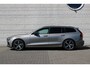 Volvo V60 T6 AWD R-Design | Elektrisch verstelbare bestuurdersstoel met geheugen | Adaptive Cruise Control & Pilot Assist | Premium Audio by Bowers & Wilkins | Head-up display | Rondomzicht camera | Voorstoelen en stuurwiel verwarmd | Achterbank verwarmd | Koplampen adaptief | Trekhaak semi elektrisch | Keyless entry & drive | Dodehoekdetectie met correctie | Apple Carplay & Android Auto | Extra getint glas | Standkachel |
