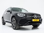 Mercedes-Benz GLC 300e 4MATIC AMG Full Black | Panoramadak | Treeplanken | Camera | Virtual | Sportstuur | Cruise | DAB | Carplay