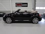 Volkswagen Beetle Cabriolet 1.4 TSI Exclusive Leer 19 inch Sportvelgen Xenon Fender Navigatie Camera Stoelverwarming PDC App connect Extra meters Onderhoud aanwezig Diamond Stitch Bentley Leder
