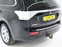 Mitsubishi Outlander 2.0 PHEV Instyle | Schuifdak | Trekhaak | Leder | Keyless | Camera | Stoelverwarming | Cruise