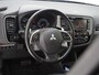 Mitsubishi Outlander 2.0 PHEV Instyle | Schuifdak | Trekhaak | Leder | Keyless | Camera | Stoelverwarming | Cruise