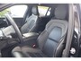 Volvo V60 T6 Recharge AWD R-Design | Panoramadak | Trekhaak | Stoelverwarming | BLIS | Pilot Assist | Harman / Kardon | Glossy Black
