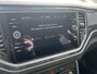 Volkswagen T-Roc 1.5 TSI Sport / Keyless Entry & Start  / Achteruitrijcamera / Apple Carplay & Android Auto  / DAB Radio  / Elektrische achterklep  / Lichtmetalen velgen 17”  /