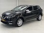 Nissan Qashqai 1.3 DIG-T Tekna / Trekhaak / Panoramadak
