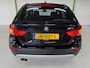 BMW X1 XDRIVE28I EXECUTIVE / 6-cilinder / Camera / Afneembare trekhaak / 18 inch / Automaat / Boekjes en documenten aanwezig.