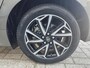 Toyota Yaris 1.5 Hybrid Style JBL speakers Navi Stoelverw. Climaat Ad Cruise LM velgen Apple/Android auto