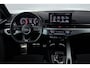 Audi A4 Limousine 35 TFSI S edition (DIGITALE COCKPIT, NAVIGATIE, CRUISE CONTROL, PARKEERSENSOREN)