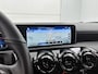 Mercedes-Benz A-klasse 160 Business Solution Trekhaak | Ledkoplampen | Parkeerpakket met achteruitrijcamera | Stoelverwarming. Inclusief 24 maanden MB Certified garantie voor Europa.