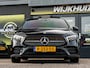 Mercedes-Benz A-klasse 180 Premium Plus AMG Line met Panorama dak !!! Bomvol !!! Sfeerverlichting !!!